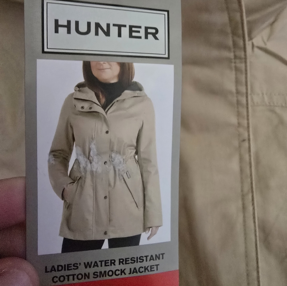 Womens HUNTER Rain Jacket Beige NWT - Picture 4 of 10